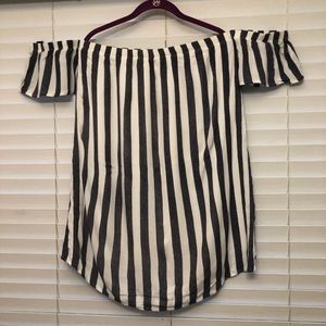 🎁KLd Off Shoulder Striped Tunic🎁